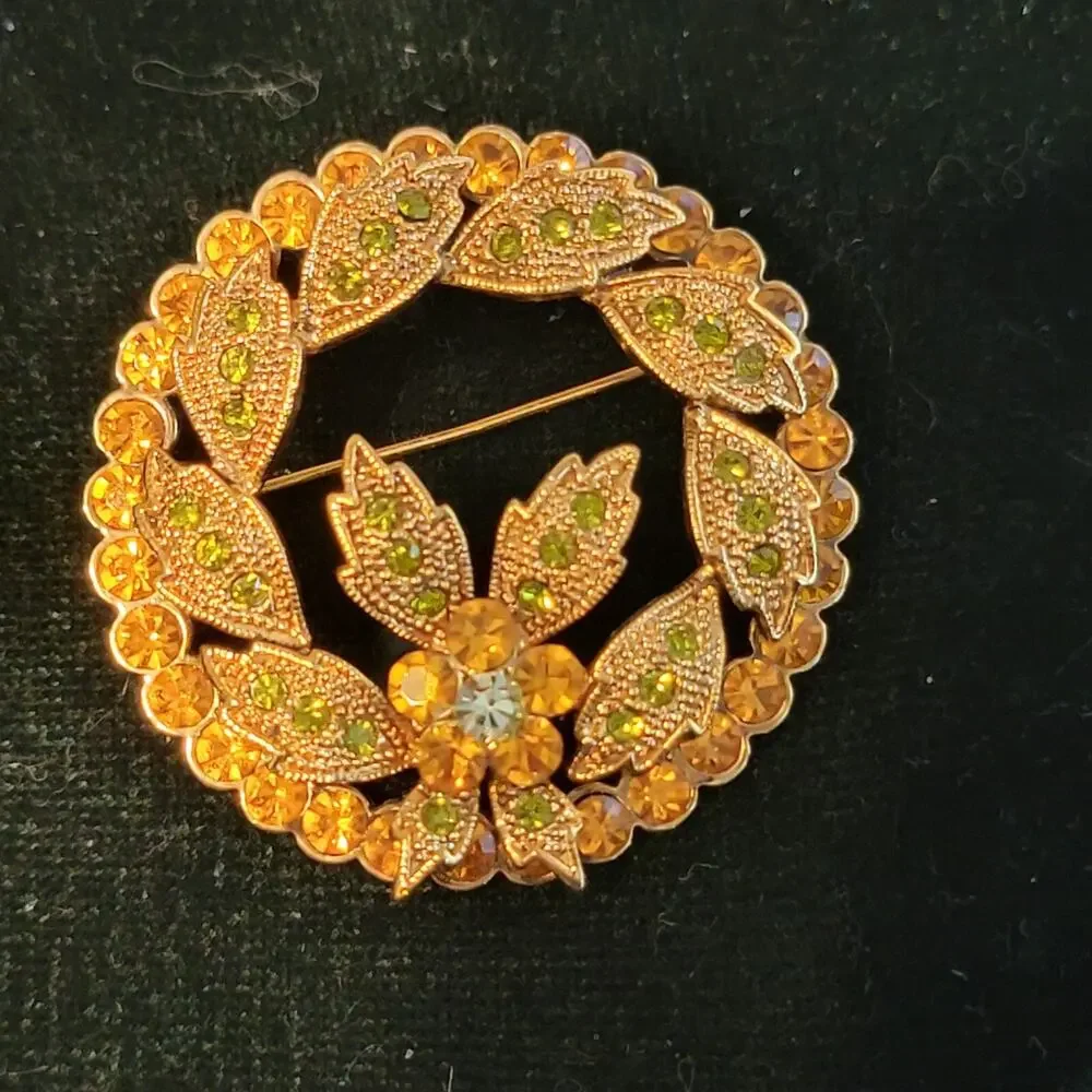 Vintage Rhinestone Brooch Pin 1.75